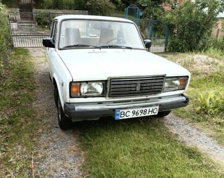 Белый ВАЗ 2107, объемом двигателя 1.5 л и пробегом 79 тыс. км за 750 $, фото 16 на Automoto.ua