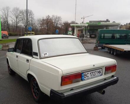 Білий ВАЗ 2107, об'ємом двигуна 1.5 л та пробігом 112 тис. км за 3000 $, фото 6 на Automoto.ua