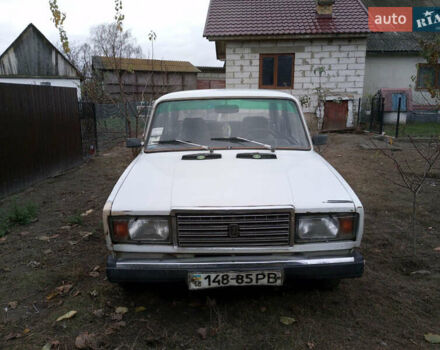 Белый ВАЗ 2107, объемом двигателя 1.5 л и пробегом 180 тыс. км за 471 $, фото 8 на Automoto.ua