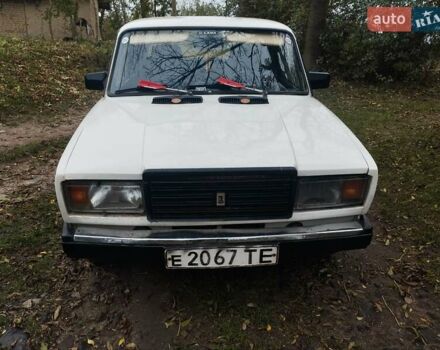 ВАЗ 2107 1989 в Теребовле на Automoto.ua Белый ВАЗ 2107, объемом двигателя 0 л и пробегом 159 тыс. км за 950 $, фото 19 на Automoto.ua