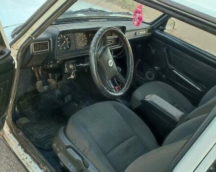 Белый ВАЗ 2107, объемом двигателя 1.5 л и пробегом 211 тыс. км за 850 $, фото 1 на Automoto.ua