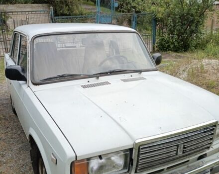 Белый ВАЗ 2107, объемом двигателя 1.5 л и пробегом 79 тыс. км за 750 $, фото 4 на Automoto.ua
