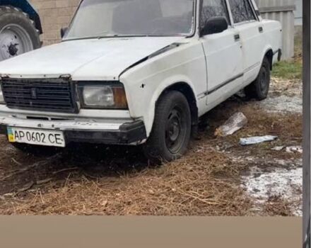 Белый ВАЗ 2107, объемом двигателя 0 л и пробегом 180 тыс. км за 285 $, фото 1 на Automoto.ua