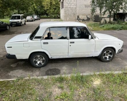 Белый ВАЗ 2107, объемом двигателя 1.5 л и пробегом 2 тыс. км за 550 $, фото 2 на Automoto.ua