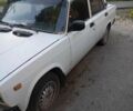 Белый ВАЗ 2107, объемом двигателя 1.5 л и пробегом 375 тыс. км за 750 $, фото 2 на Automoto.ua