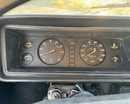 ВАЗ 2107 1990 в Краматорске на Automoto.ua Белый ВАЗ 2107, объемом двигателя 1.5 л и пробегом 90 тыс. км за 663 $, фото 8 на Automoto.ua