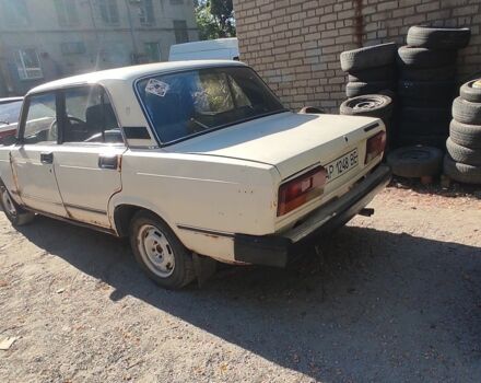 Белый ВАЗ 2107, объемом двигателя 1.5 л и пробегом 150 тыс. км за 600 $, фото 3 на Automoto.ua