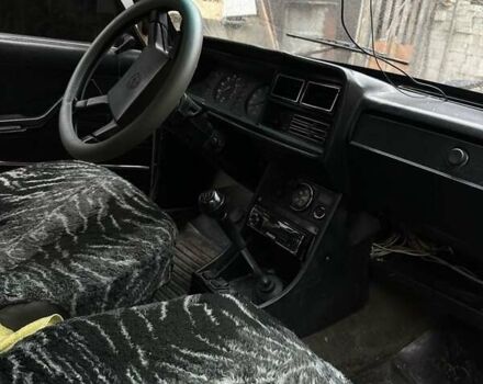 Белый ВАЗ 2107, объемом двигателя 1.6 л и пробегом 300 тыс. км за 556 $, фото 4 на Automoto.ua