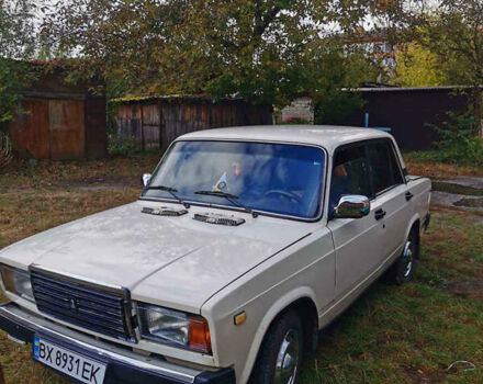 Білий ВАЗ 2107, об'ємом двигуна 0 л та пробігом 100 тис. км за 1350 $, фото 2 на Automoto.ua