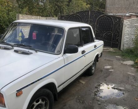 Білий ВАЗ 2107, об'ємом двигуна 1.1 л та пробігом 300 тис. км за 550 $, фото 2 на Automoto.ua