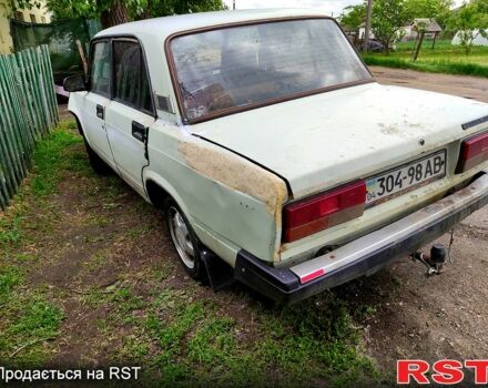 Белый ВАЗ 2107, объемом двигателя 1.6 л и пробегом 315 тыс. км за 300 $, фото 1 на Automoto.ua