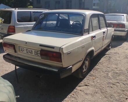 Белый ВАЗ 2107, объемом двигателя 1.5 л и пробегом 150 тыс. км за 600 $, фото 2 на Automoto.ua