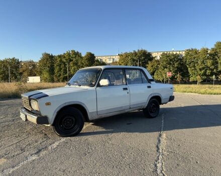 ВАЗ 2107 1990 в Краматорске на Automoto.ua Белый ВАЗ 2107, объемом двигателя 1.5 л и пробегом 90 тыс. км за 663 $, фото 3 на Automoto.ua