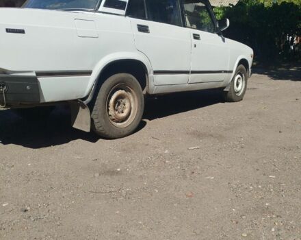 Белый ВАЗ 2107, объемом двигателя 5 л и пробегом 70 тыс. км за 1000 $, фото 1 на Automoto.ua