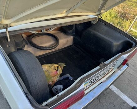 ВАЗ 2107 1990 в Краматорске на Automoto.ua Белый ВАЗ 2107, объемом двигателя 1.5 л и пробегом 90 тыс. км за 663 $, фото 4 на Automoto.ua