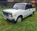 ВАЗ 2107 1990 в Тячеве на Automoto.ua Белый ВАЗ 2107, объемом двигателя 0 л и пробегом 100 тыс. км за 570 $, фото 5 на Automoto.ua