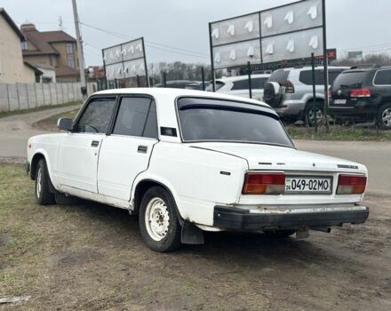 Белый ВАЗ 2107, объемом двигателя 1.5 л и пробегом 200 тыс. км за 600 $, фото 2 на Automoto.ua