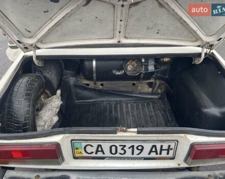 Белый ВАЗ 2107, объемом двигателя 1.6 л и пробегом 100 тыс. км за 638 $, фото 5 на Automoto.ua