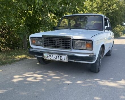 Белый ВАЗ 2107, объемом двигателя 1.5 л и пробегом 65 тыс. км за 950 $, фото 1 на Automoto.ua