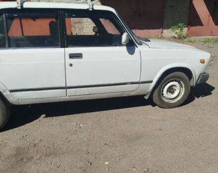 Белый ВАЗ 2107, объемом двигателя 5 л и пробегом 70 тыс. км за 1000 $, фото 3 на Automoto.ua