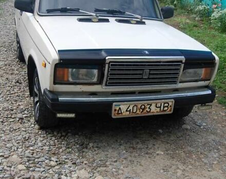 Белый ВАЗ 2107, объемом двигателя 1.6 л и пробегом 82 тыс. км за 1000 $, фото 3 на Automoto.ua