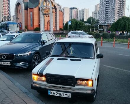 Белый ВАЗ 2107, объемом двигателя 1.3 л и пробегом 2 тыс. км за 967 $, фото 3 на Automoto.ua
