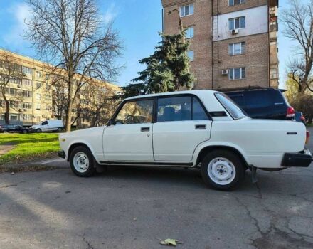 Белый ВАЗ 2107, объемом двигателя 1.5 л и пробегом 200 тыс. км за 1200 $, фото 10 на Automoto.ua