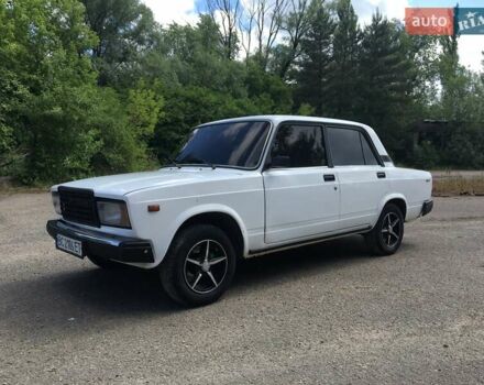 Белый ВАЗ 2107, объемом двигателя 1.5 л и пробегом 200 тыс. км за 850 $, фото 4 на Automoto.ua