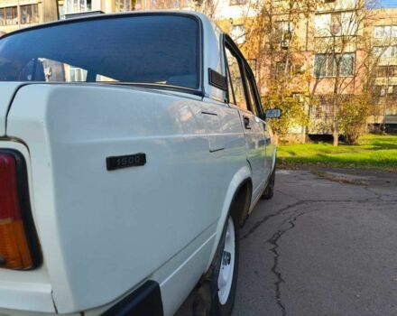 Белый ВАЗ 2107, объемом двигателя 1.5 л и пробегом 200 тыс. км за 1200 $, фото 2 на Automoto.ua