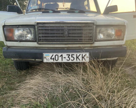 ВАЗ 2107 1991 в Броварах на Automoto.ua Белый ВАЗ 2107, объемом двигателя 1.5 л и пробегом 100 тыс. км за 837 $, фото 3 на Automoto.ua