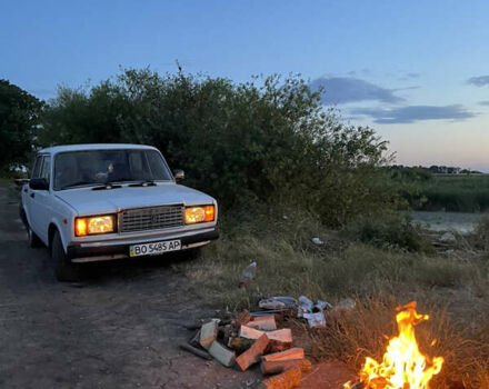 Білий ВАЗ 2107, об'ємом двигуна 1.3 л та пробігом 98 тис. км за 1450 $, фото 10 на Automoto.ua