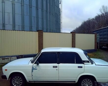 Белый ВАЗ 2107, объемом двигателя 1.3 л и пробегом 158 тыс. км за 950 $, фото 6 на Automoto.ua