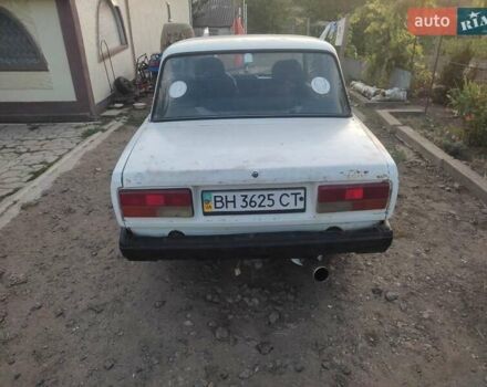 Белый ВАЗ 2107, объемом двигателя 1.6 л и пробегом 999 тыс. км за 600 $, фото 4 на Automoto.ua