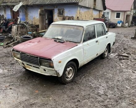 Белый ВАЗ 2107, объемом двигателя 1.5 л и пробегом 213 тыс. км за 550 $, фото 2 на Automoto.ua