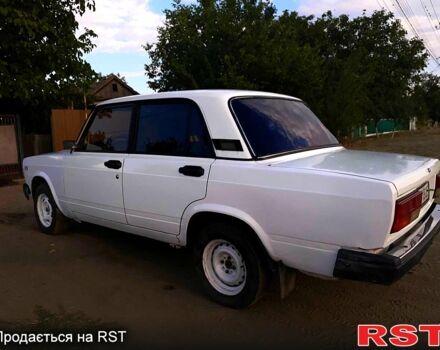 ВАЗ 2107 1992 в Ширяеве на Automoto.ua Белый ВАЗ 2107, объемом двигателя 1.5 л и пробегом 132 тыс. км за 900 $, фото 1 на Automoto.ua