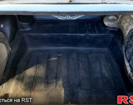 Білий ВАЗ 2107, об'ємом двигуна 1.5 л та пробігом 184 тис. км за 550 $, фото 6 на Automoto.ua