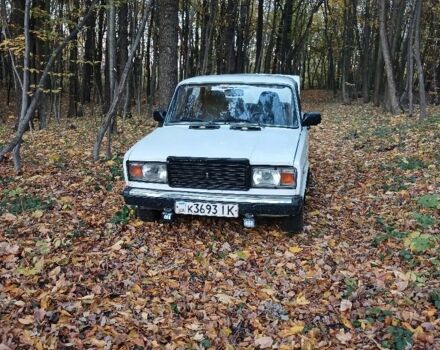 Белый ВАЗ 2107, объемом двигателя 1 л и пробегом 251 тыс. км за 800 $, фото 4 на Automoto.ua