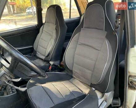 Белый ВАЗ 2107, объемом двигателя 1.3 л и пробегом 100 тыс. км за 950 $, фото 2 на Automoto.ua