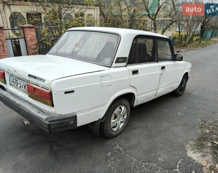 Белый ВАЗ 2107, объемом двигателя 1.5 л и пробегом 200 тыс. км за 500 $, фото 8 на Automoto.ua