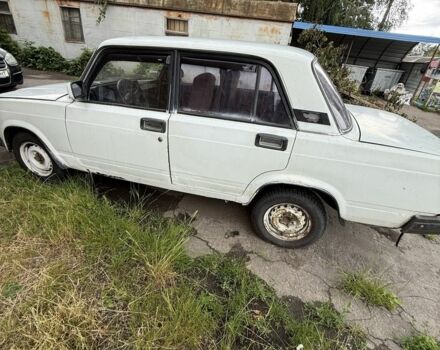 Білий ВАЗ 2107, об'ємом двигуна 0 л та пробігом 400 тис. км за 428 $, фото 4 на Automoto.ua