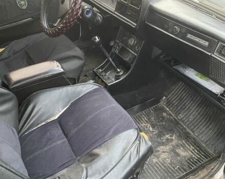 ВАЗ 2107 1992 в Звенигородка на Automoto.ua Белый ВАЗ 2107, объемом двигателя 1.5 л и пробегом 300 тыс. км за 809 $, фото 6 на Automoto.ua