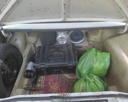Білий ВАЗ 2107, об'ємом двигуна 0 л та пробігом 999 тис. км за 600 $, фото 6 на Automoto.ua