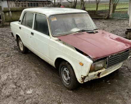 Белый ВАЗ 2107, объемом двигателя 1.5 л и пробегом 213 тыс. км за 550 $, фото 3 на Automoto.ua