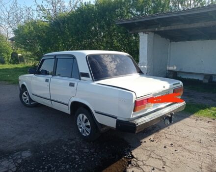 Белый ВАЗ 2107, объемом двигателя 3 л и пробегом 2 тыс. км за 1150 $, фото 2 на Automoto.ua
