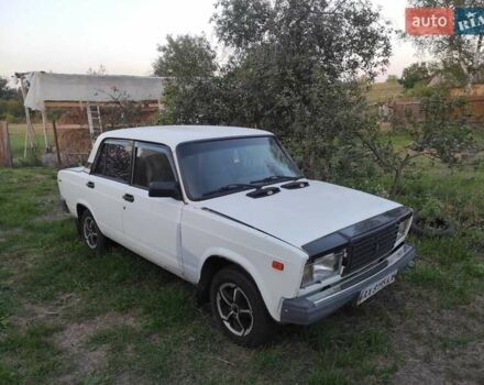 Білий ВАЗ 2107, об'ємом двигуна 1.6 л та пробігом 1000 тис. км за 725 $, фото 3 на Automoto.ua