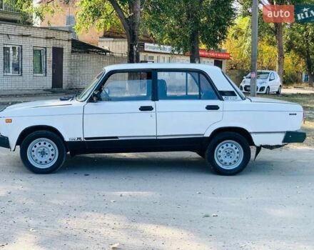 Белый ВАЗ 2107, объемом двигателя 1.3 л и пробегом 100 тыс. км за 950 $, фото 10 на Automoto.ua