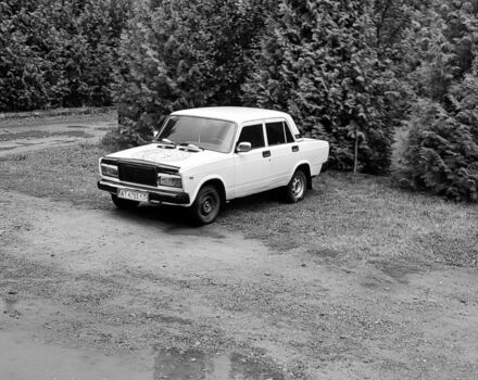 Белый ВАЗ 2107, объемом двигателя 5 л и пробегом 60 тыс. км за 850 $, фото 3 на Automoto.ua