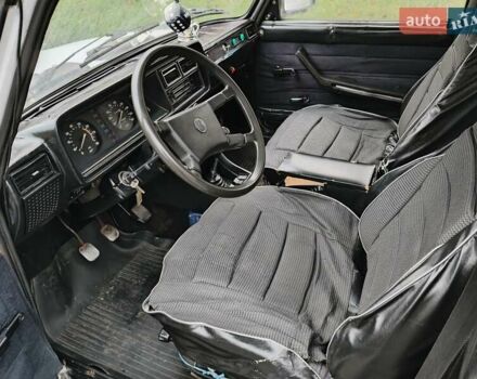 Белый ВАЗ 2107, объемом двигателя 1.5 л и пробегом 200 тыс. км за 500 $, фото 3 на Automoto.ua