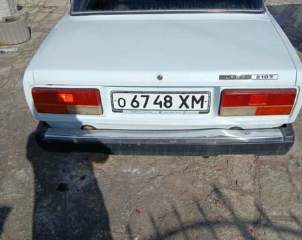 Белый ВАЗ 2107, объемом двигателя 0 л и пробегом 150 тыс. км за 999 $, фото 2 на Automoto.ua