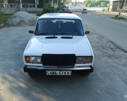 Белый ВАЗ 2107, объемом двигателя 1.5 л и пробегом 300 тыс. км за 629 $, фото 6 на Automoto.ua